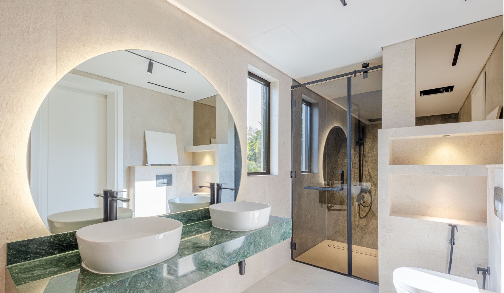 Apartment interior renovation by Granville Global Ltd in Dubai